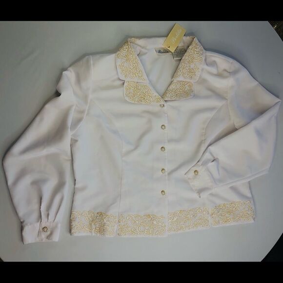 Perlita White Choir Performance Blouse – Western / Formal Concert Top | Size XL - Picture 6 of 8